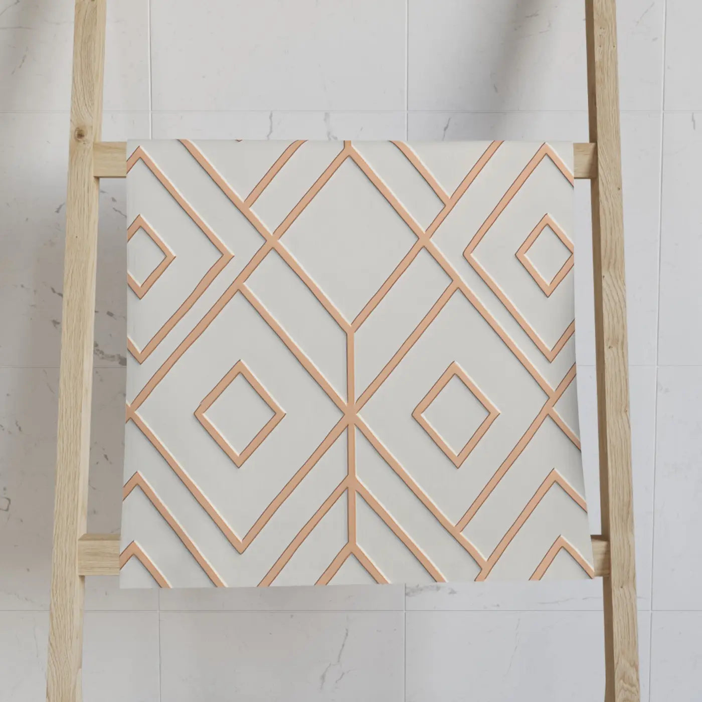 Chic Geometric Pattern Hand Towel - Bathroom Decor - Dipaliz